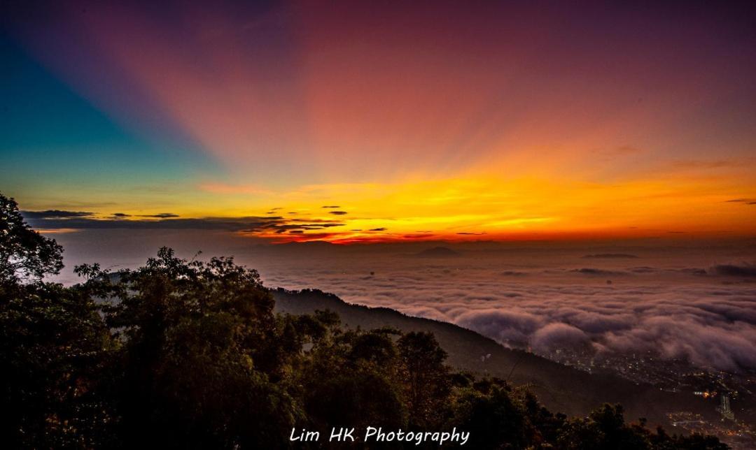 Hickory Penang Hill Hotell Ayer Itam Exteriör bild